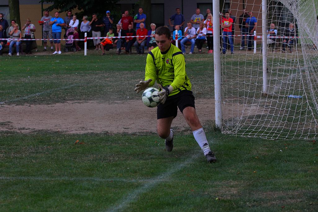 Okręgówka: KS Legnickie Pole - Chrobry II 4:0