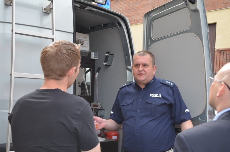 Policjanci zza Odry odwiedzili legnicką komendę