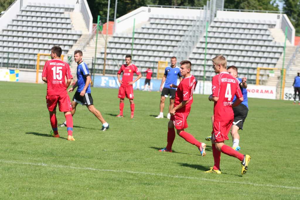 Juniorzy Miedzi sprawdzili formę starszych kolegów