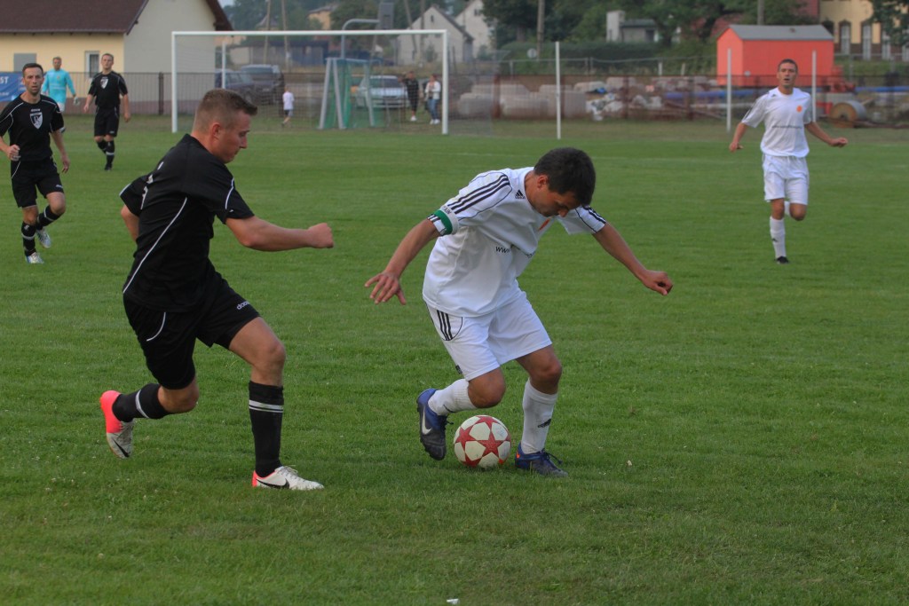 Okręgówka: Czarni - Iskra 1:2