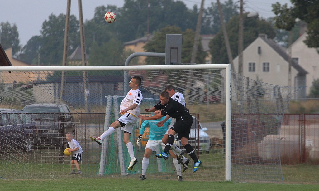Okręgówka: Czarni - Iskra 1:2