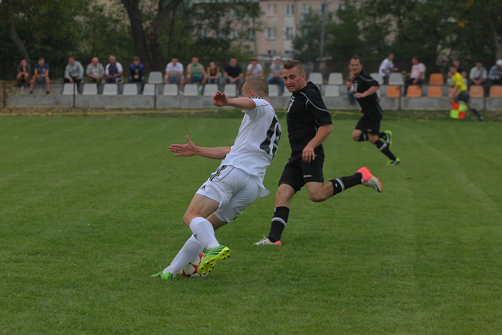 Okręgówka: Czarni - Iskra 1:2