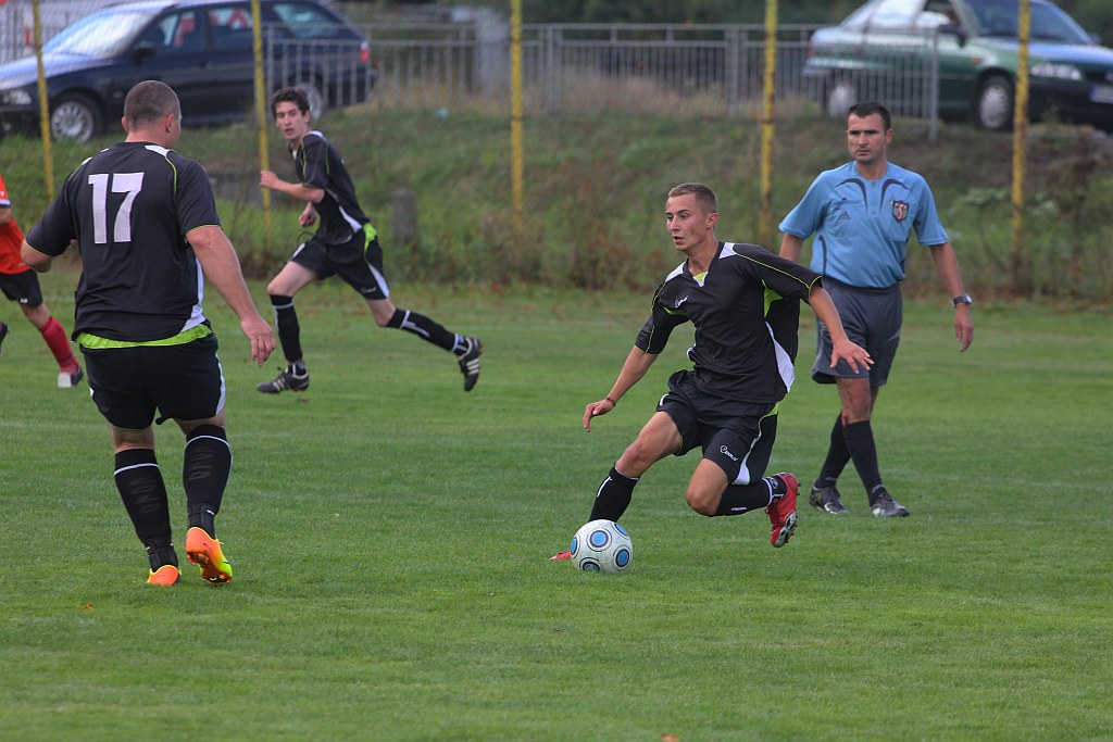 Klasa B: Iskra II - Czarni 0:1