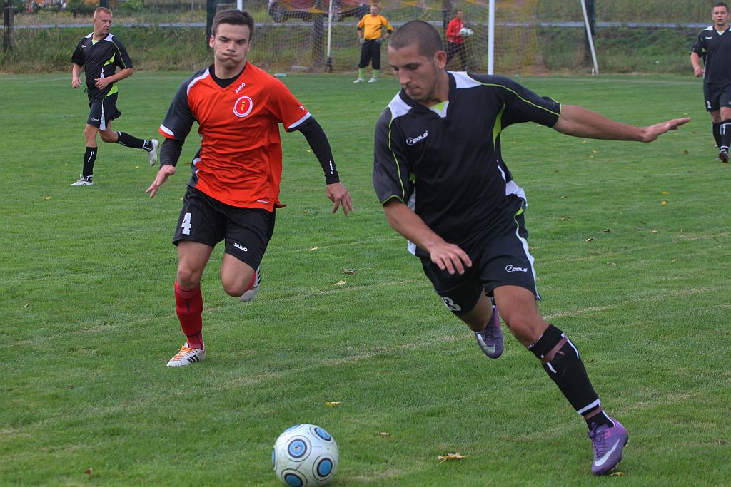 Klasa B: Iskra II - Czarni 0:1