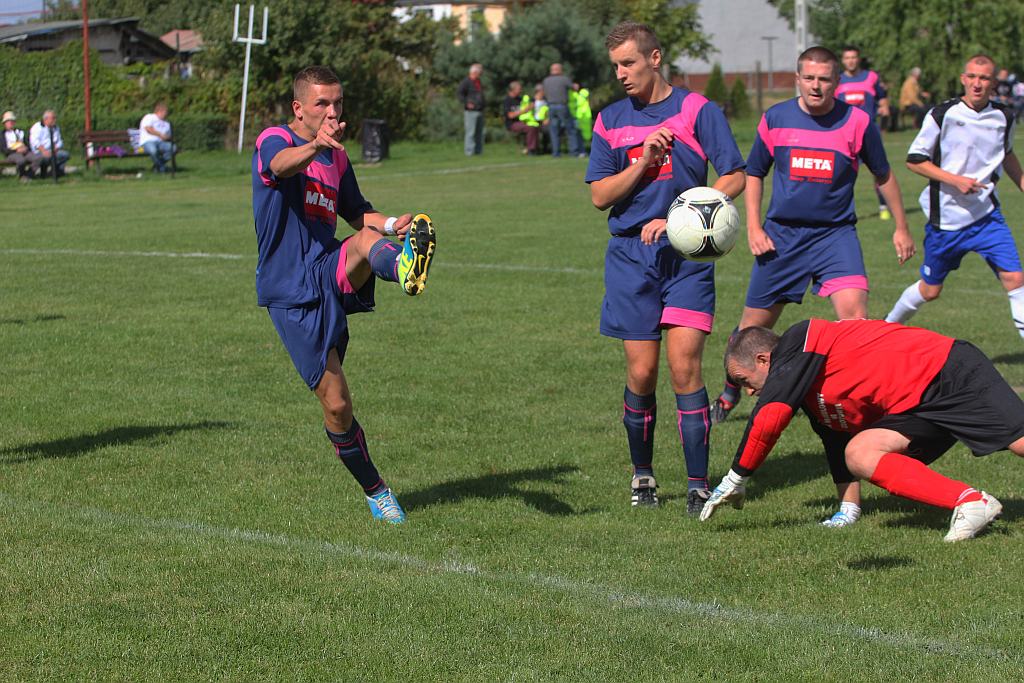 Klasa A: Albatros - Przyszłość 0:0
