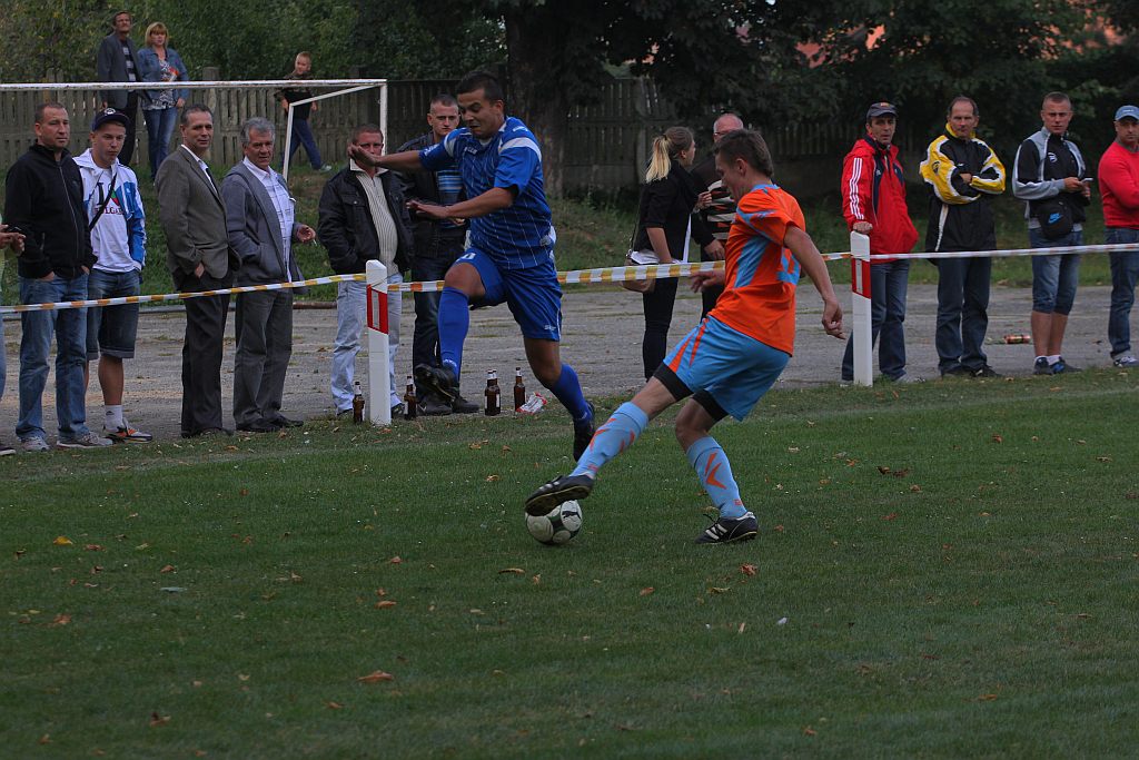 Okręgówka: KS Legnickie Pole - Konfeks 0:5