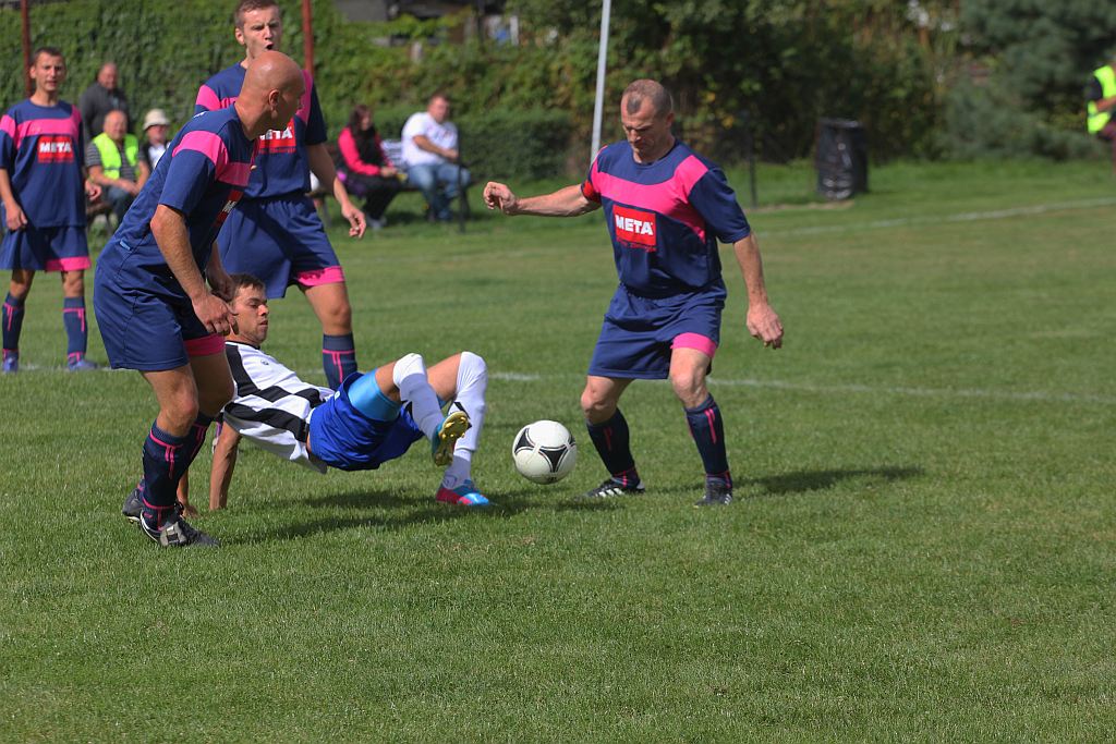 Klasa A: Albatros - Przyszłość 0:0