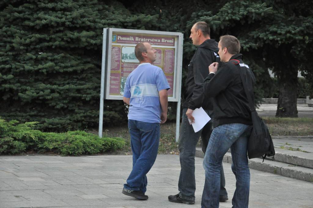 Chcą pozbyć się pomnika z Placu Słowiańskiego