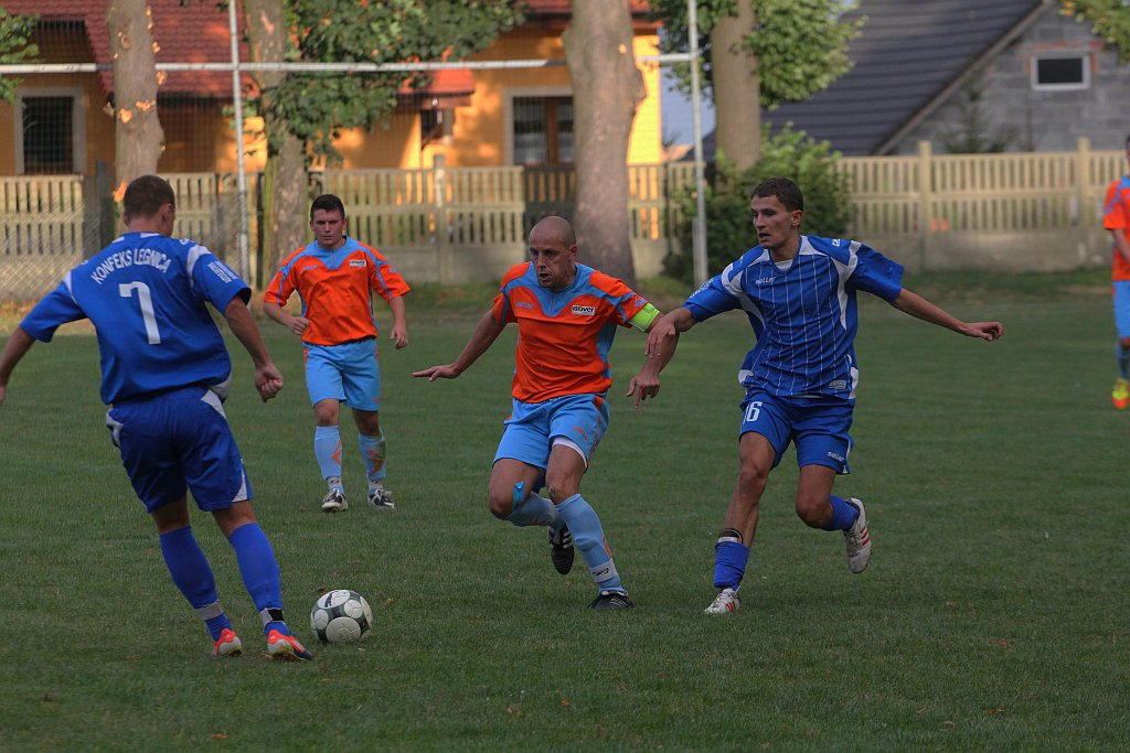 Okręgówka: KS Legnickie Pole - Konfeks 0:5