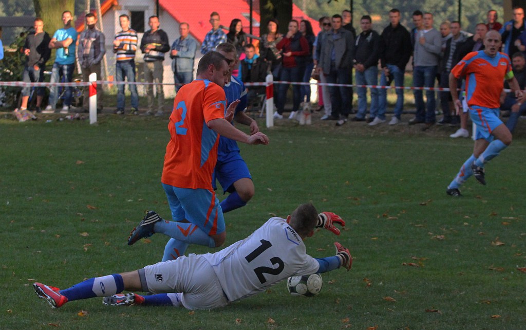 Okręgówka: KS Legnickie Pole - Konfeks 0:5