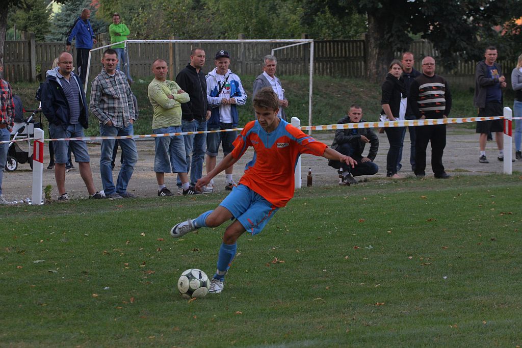 Okręgówka: KS Legnickie Pole - Konfeks 0:5