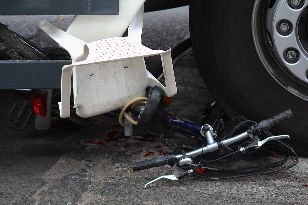 Potrącenie rowerzystki na Jaworzyńskiej