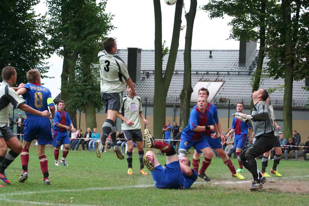 PP: KS Legnickie Pole - Konfeks 1:4