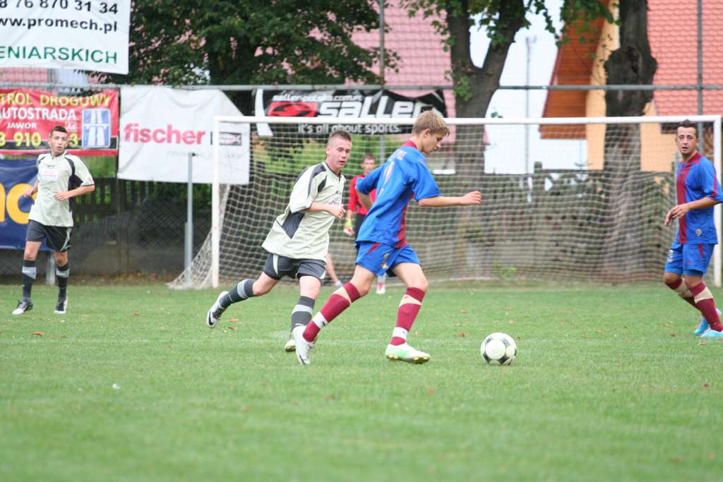 PP: KS Legnickie Pole - Konfeks 1:4