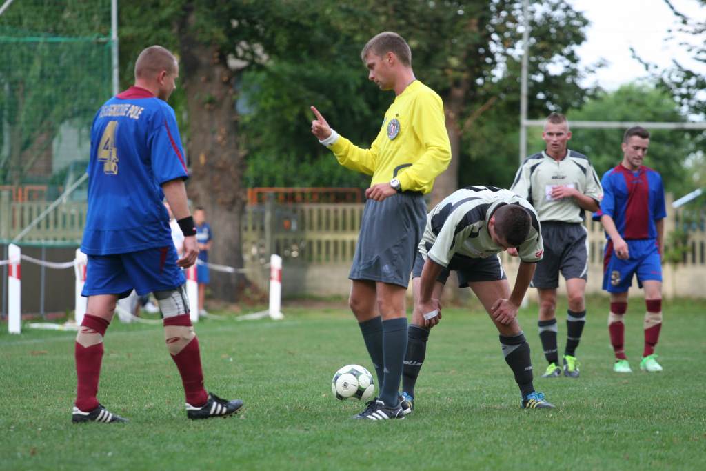 PP: KS Legnickie Pole - Konfeks 1:4