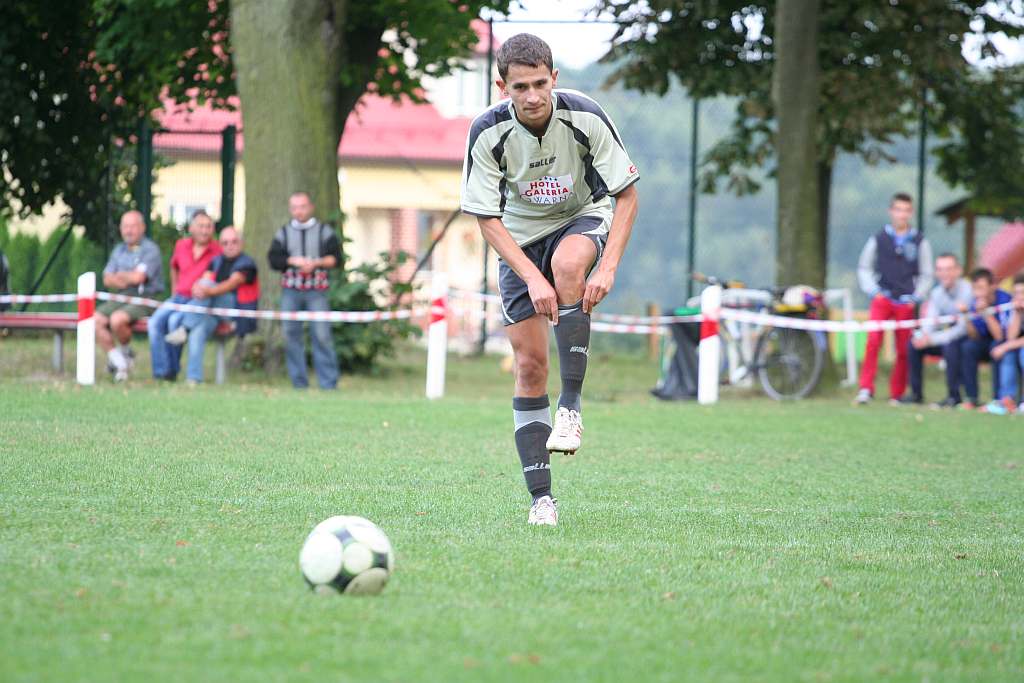 PP: KS Legnickie Pole - Konfeks 1:4