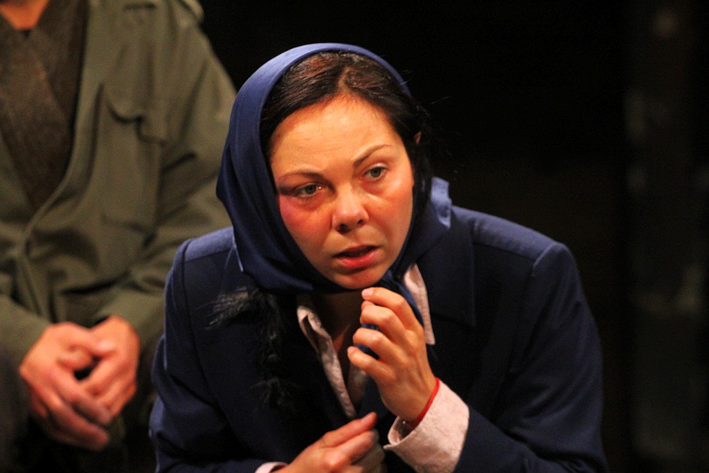 Madonna, Księżyc i pies