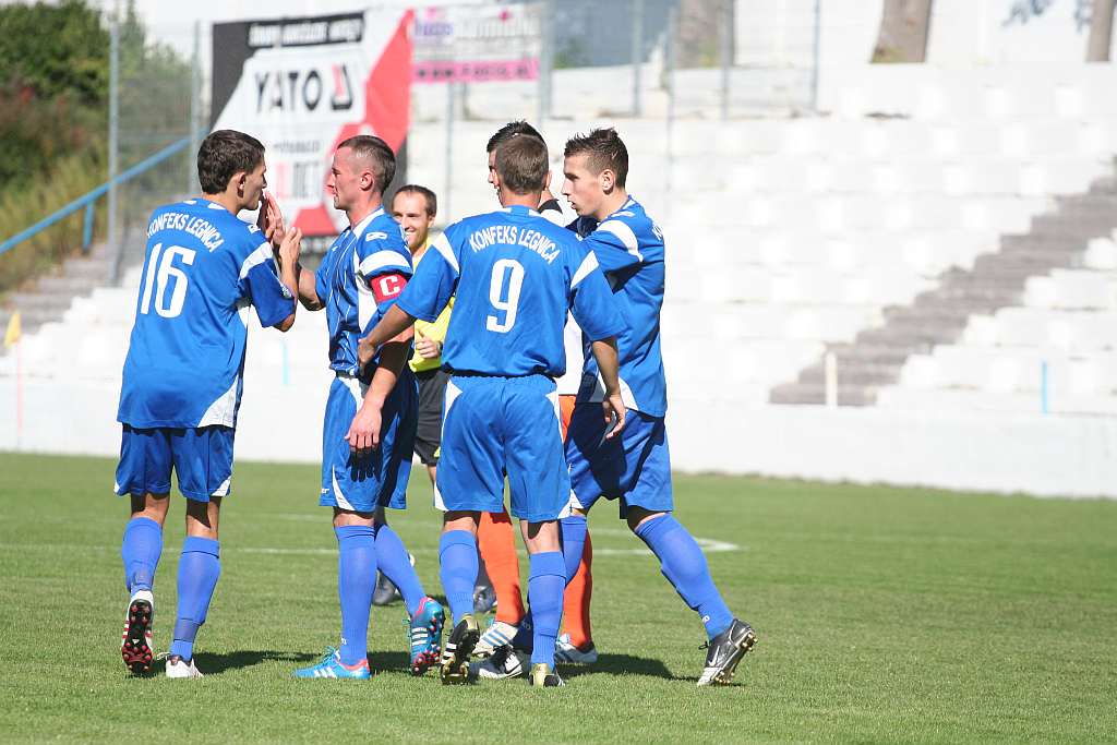 Konfeks Legnica - Chrobry II Głogów 2:0
