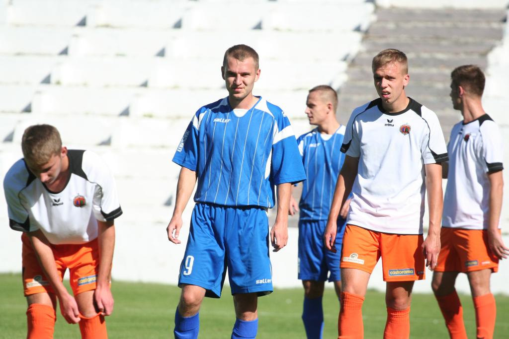 Konfeks Legnica - Chrobry II Głogów 2:0