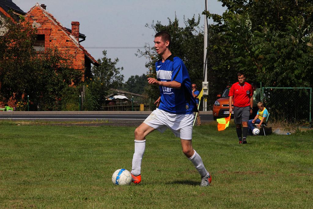 Klasa B: Czarni - Victoria 4:0