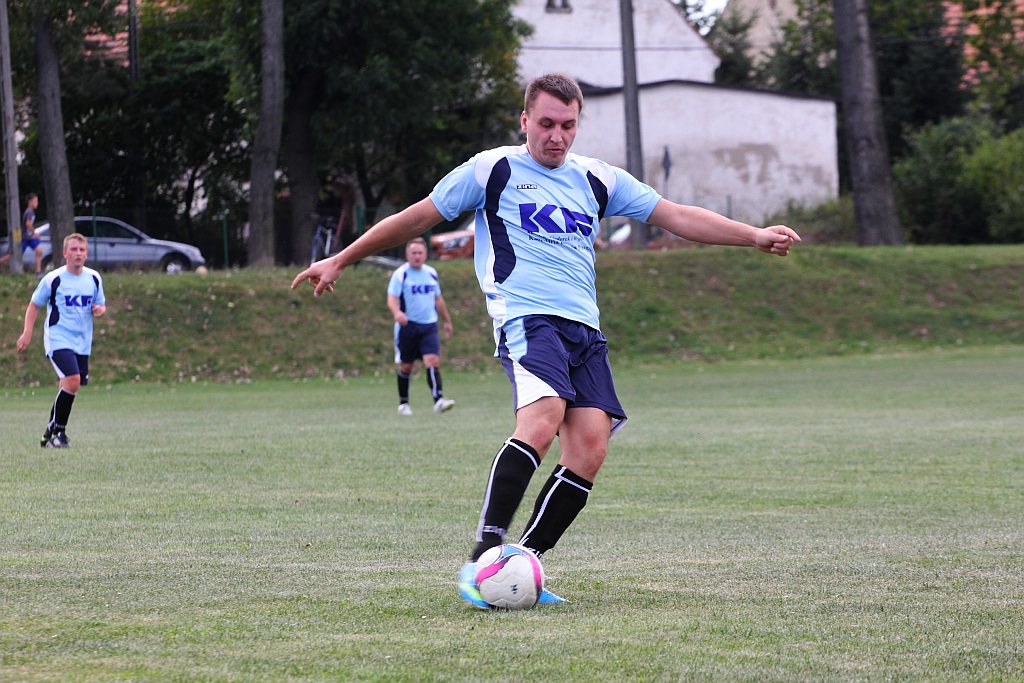 Klasa B: Błękitni - Platan 9:2