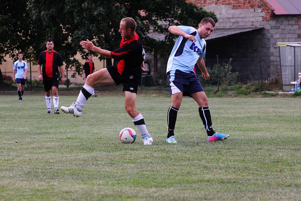 Klasa B: Błękitni - Platan 9:2