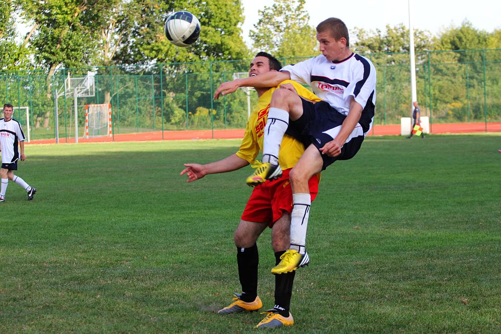 Klasa B: Kaczawa II - Gryf Olimpia 0:4