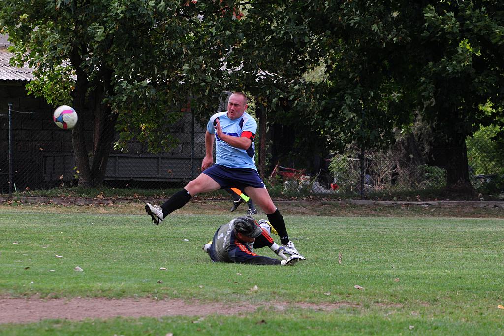 Klasa B: Błękitni - Platan 9:2