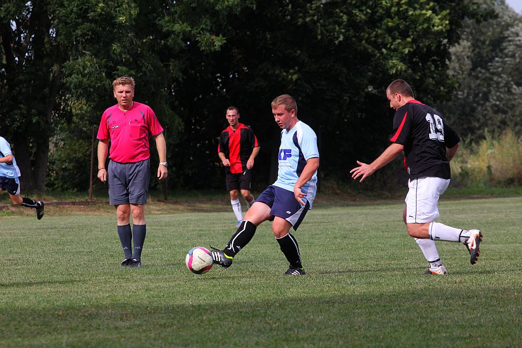 Klasa B: Błękitni - Platan 9:2