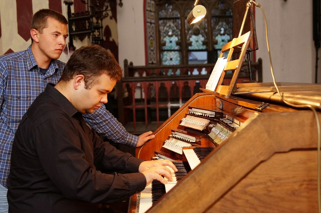 LCO: Wykład Urbaniaka i koncert laureatów konkursu