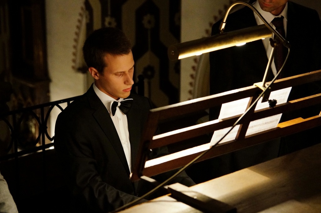LCO: Wykład Urbaniaka i koncert laureatów konkursu