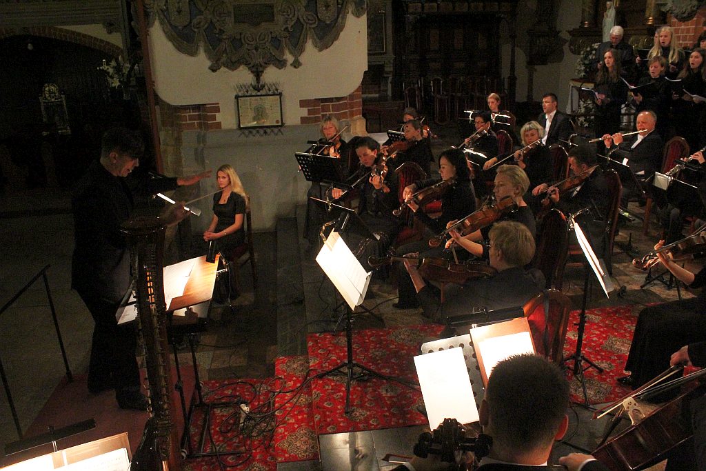 Koncert “Per Crucem ad Lucem