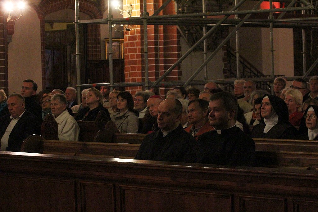Koncert “Per Crucem ad Lucem