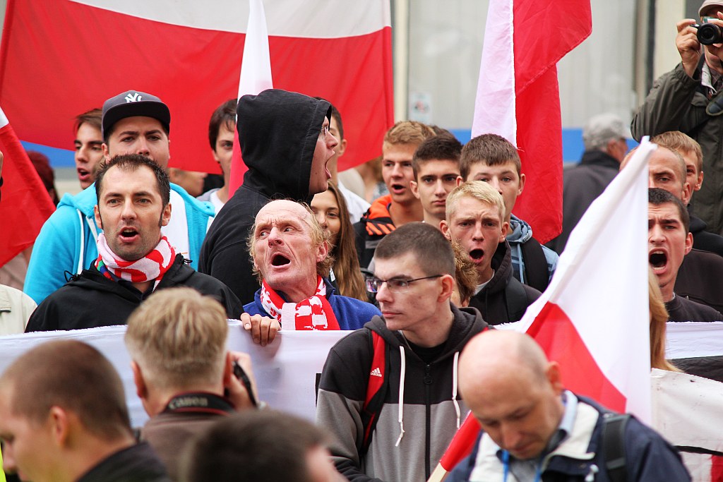 Gorąco w centrum miasta. „Bolszewicy precz z Legnicy!”