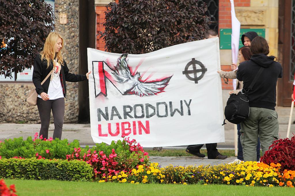 Gorąco w centrum miasta. „Bolszewicy precz z Legnicy!”