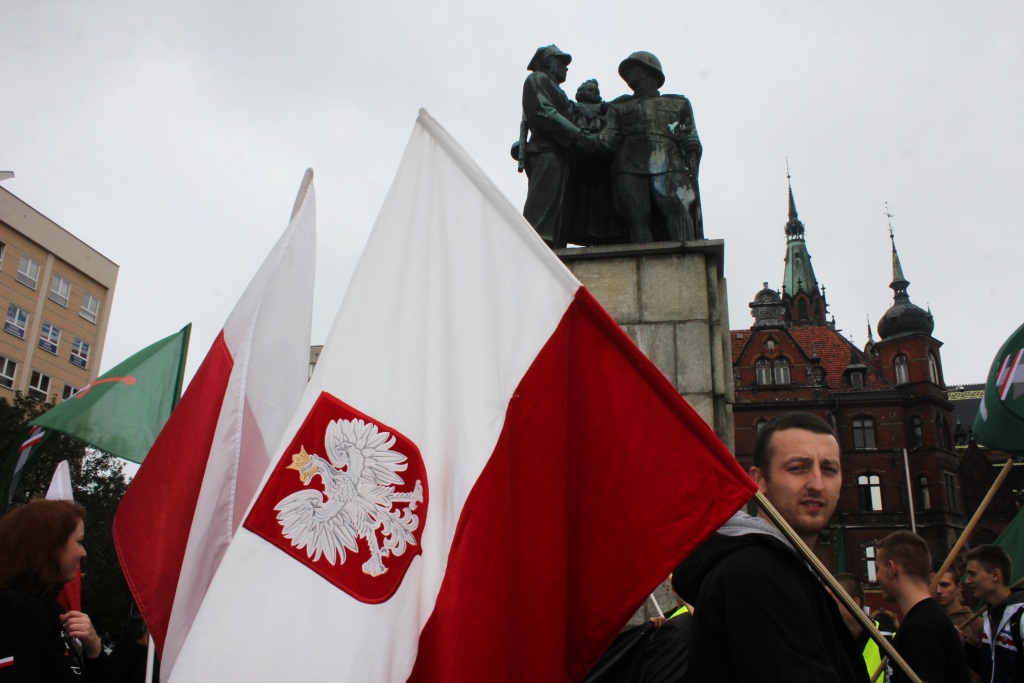 Gorąco w centrum miasta. „Bolszewicy precz z Legnicy!”