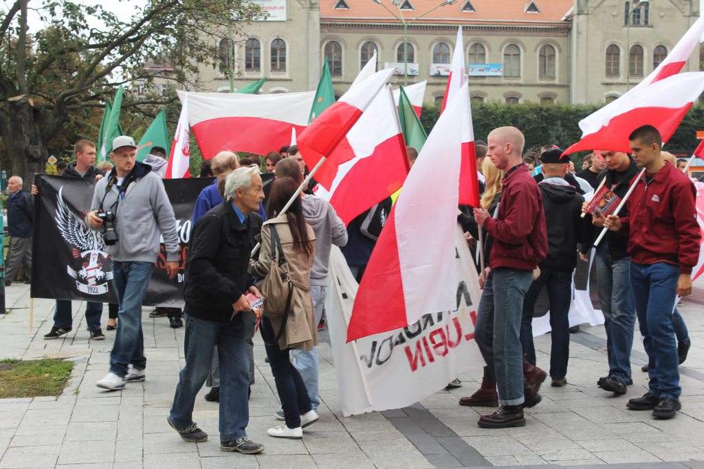 Gorąco w centrum miasta. „Bolszewicy precz z Legnicy!”