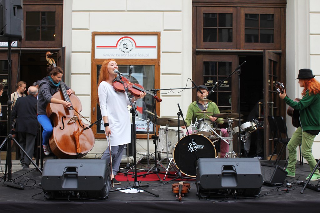 Gorąco w centrum miasta. „Bolszewicy precz z Legnicy!”