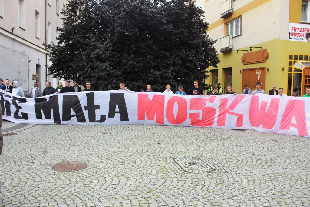Gorąco w centrum miasta. „Bolszewicy precz z Legnicy!”