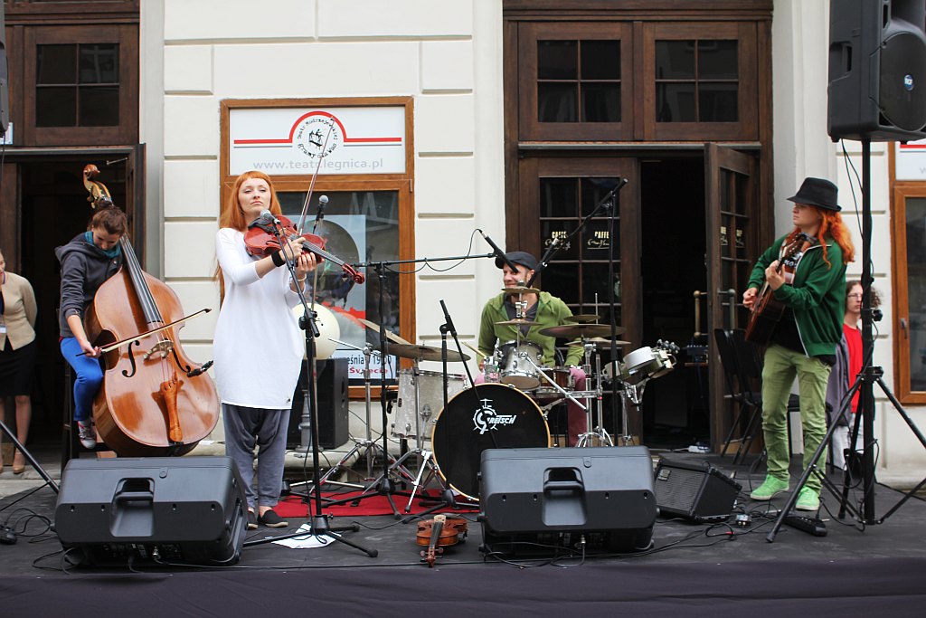 Gorąco w centrum miasta. „Bolszewicy precz z Legnicy!”