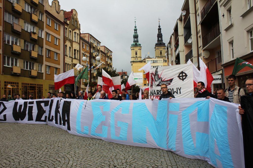 Gorąco w centrum miasta. „Bolszewicy precz z Legnicy!”