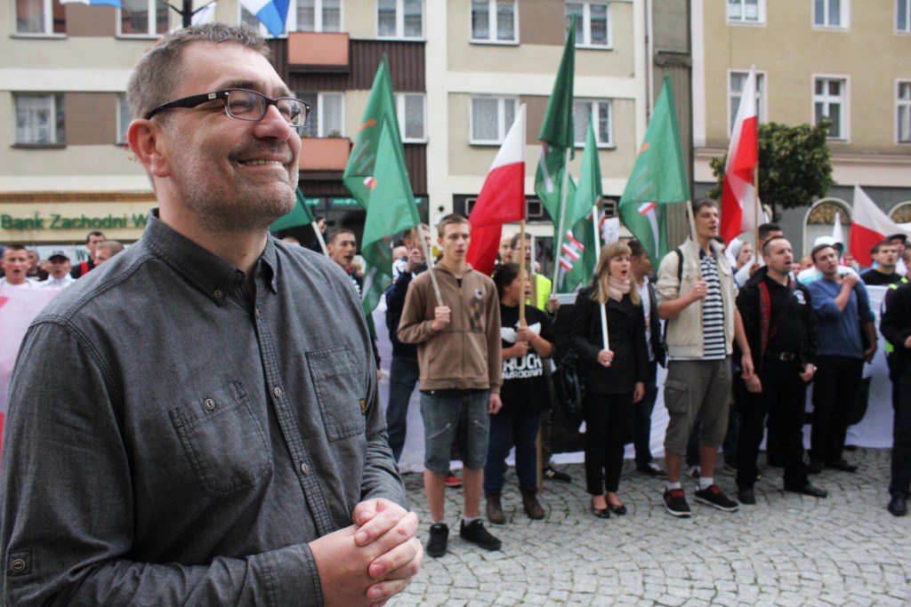 Gorąco w centrum miasta. „Bolszewicy precz z Legnicy!”