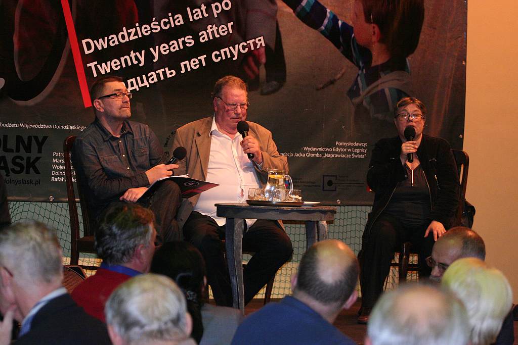 Usiedli razem przy wspólnym stole