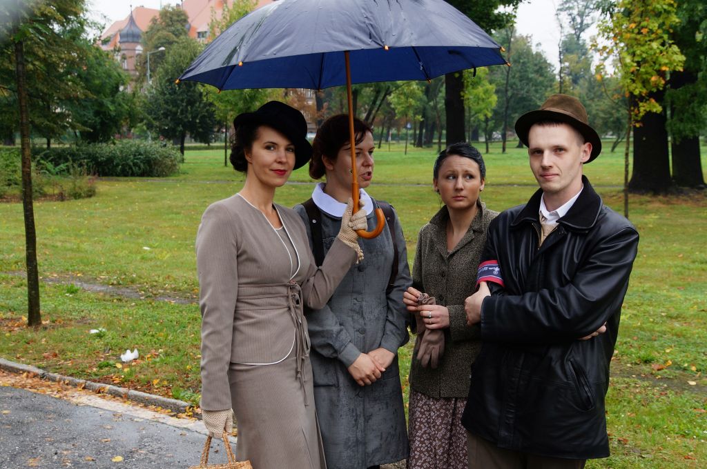 „Dwadzieścia lat po...” – wojskowe oddziały i militaria