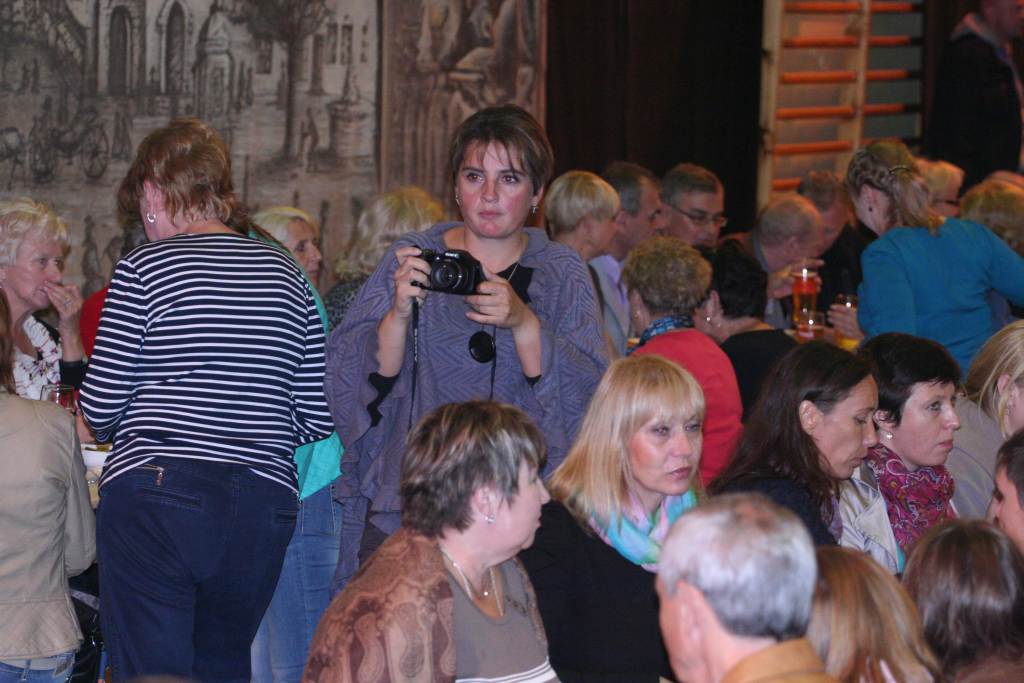 Usiedli razem przy wspólnym stole