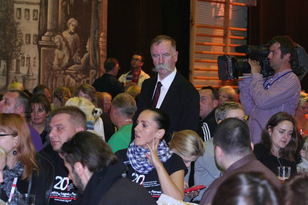 Usiedli razem przy wspólnym stole