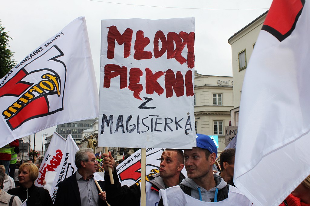 Ponad 100 tysięcy manifestantów w Warszawie