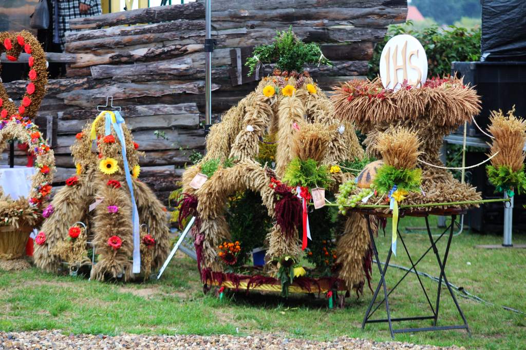 W Kunicach dziękowali za plony