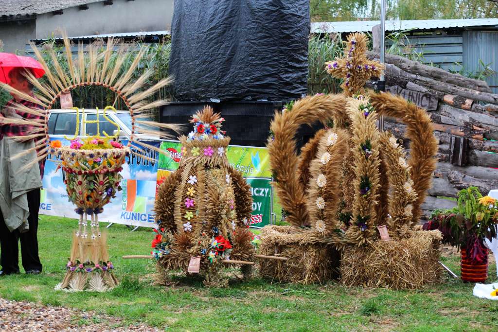 W Kunicach dziękowali za plony