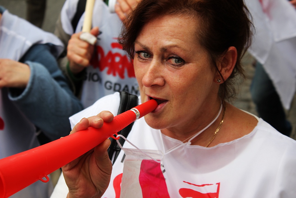 Ponad 100 tysięcy manifestantów w Warszawie